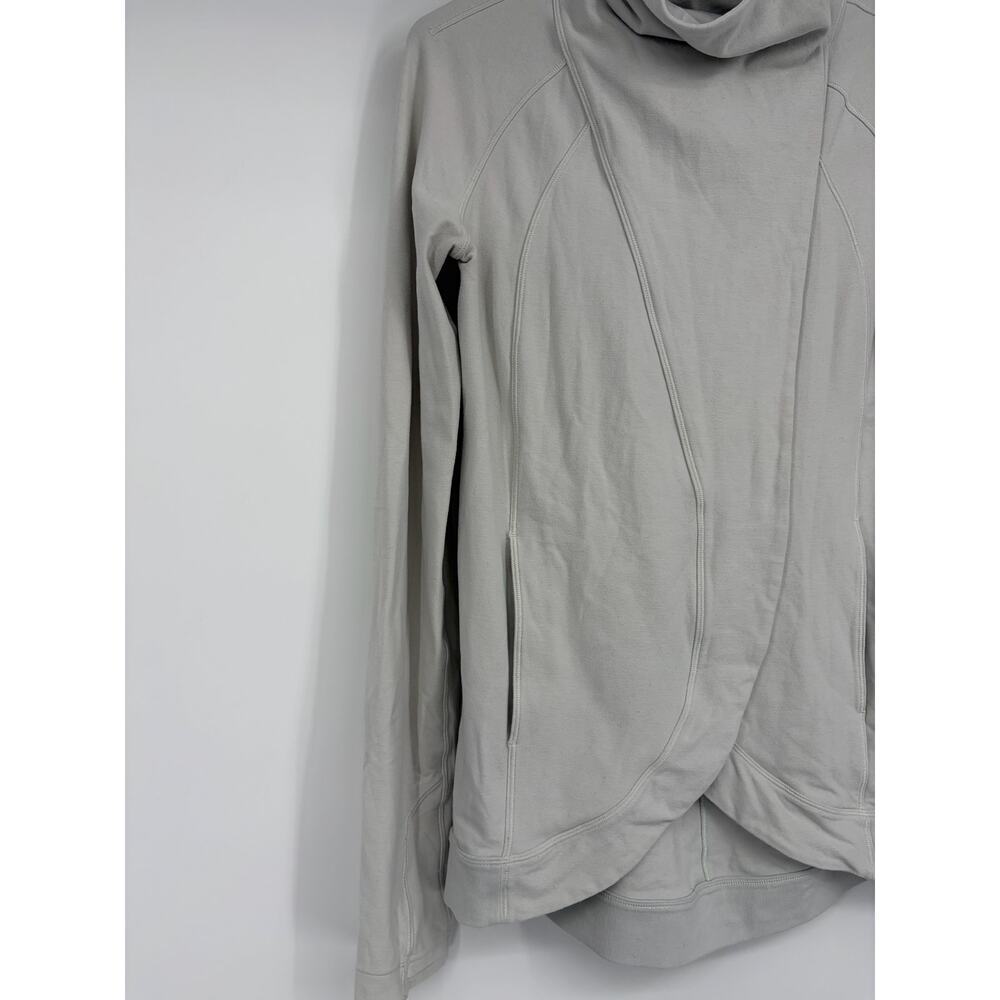 Lululemon Rulu Rally Wrap jacket - Picture 5 of 9